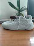Мужские красовки, 44 размера. Фирма  Adidas. Производство Cambodia.