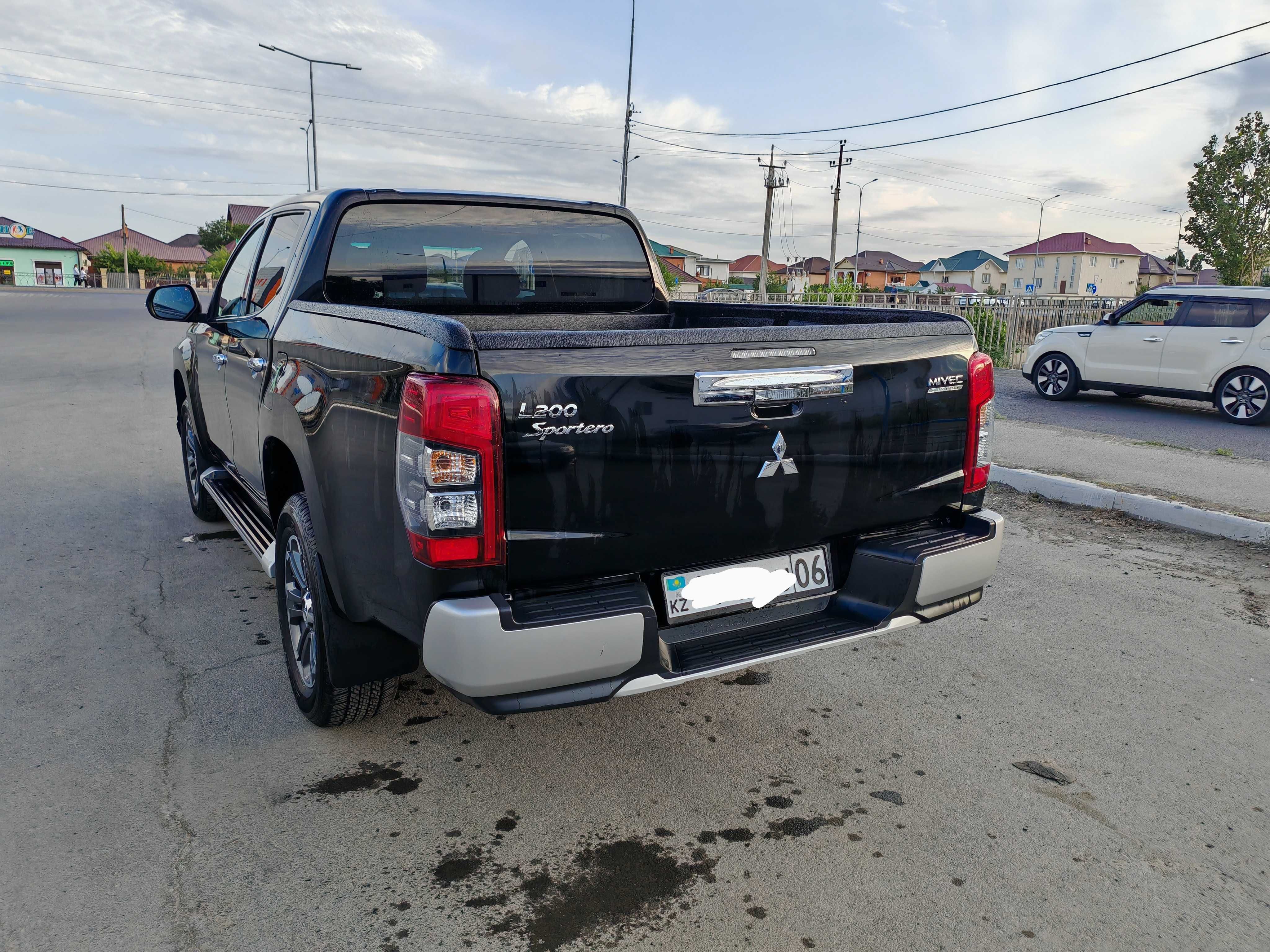 Пикап Мицубиси Л200 Mitsubishi L200 аренда