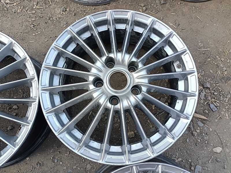 Продам оригинальные легкосплавные диски фирмы "SKAD" на Hyndai