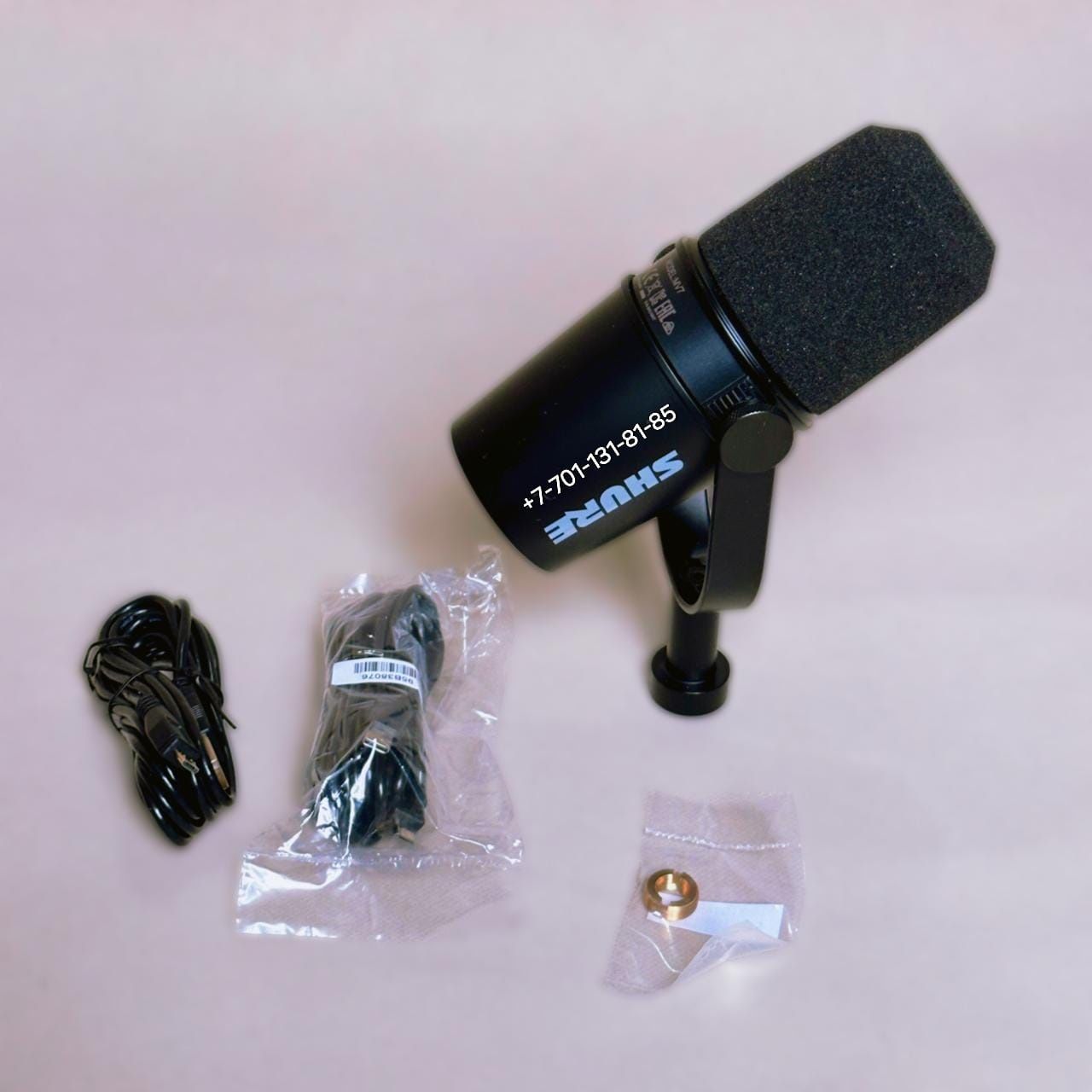 Радиомикрофоны..SHURE,TAKSTAR