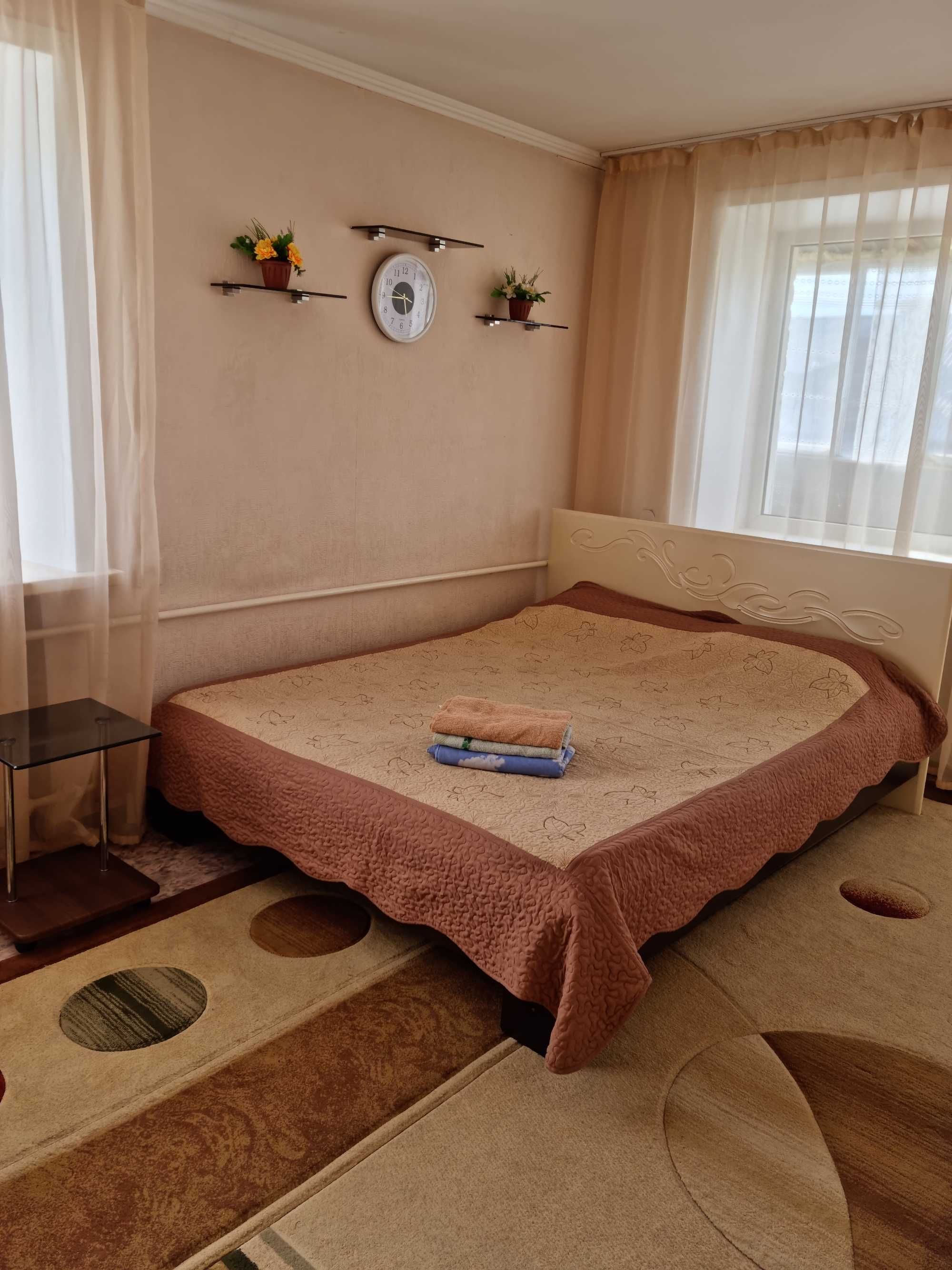 По часам 1ком.кв Тарана-Чехова