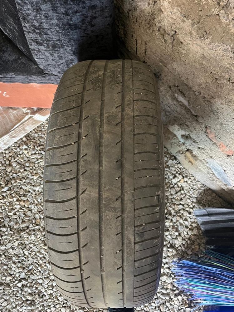 Продам резину 215/60 R 16