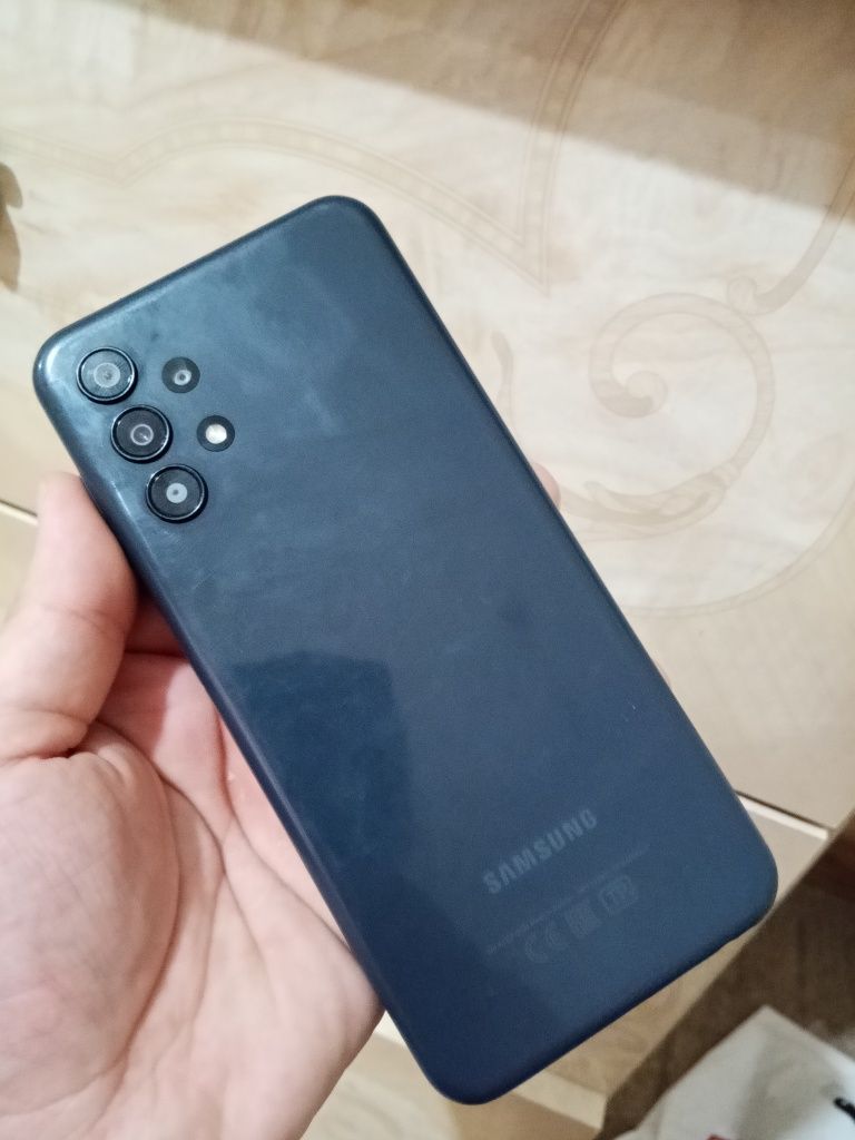 В продаже Самсунг А13.64GB.