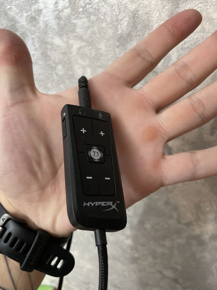 Наушник Hyper X Alpha S