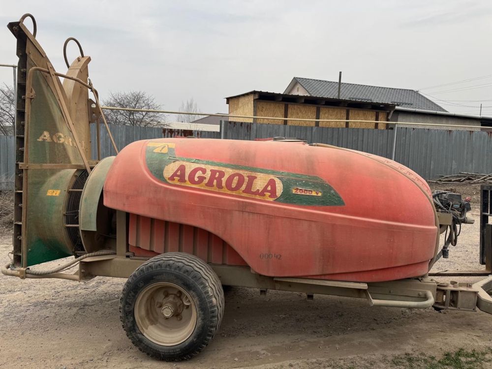 Продам опрыскиватель