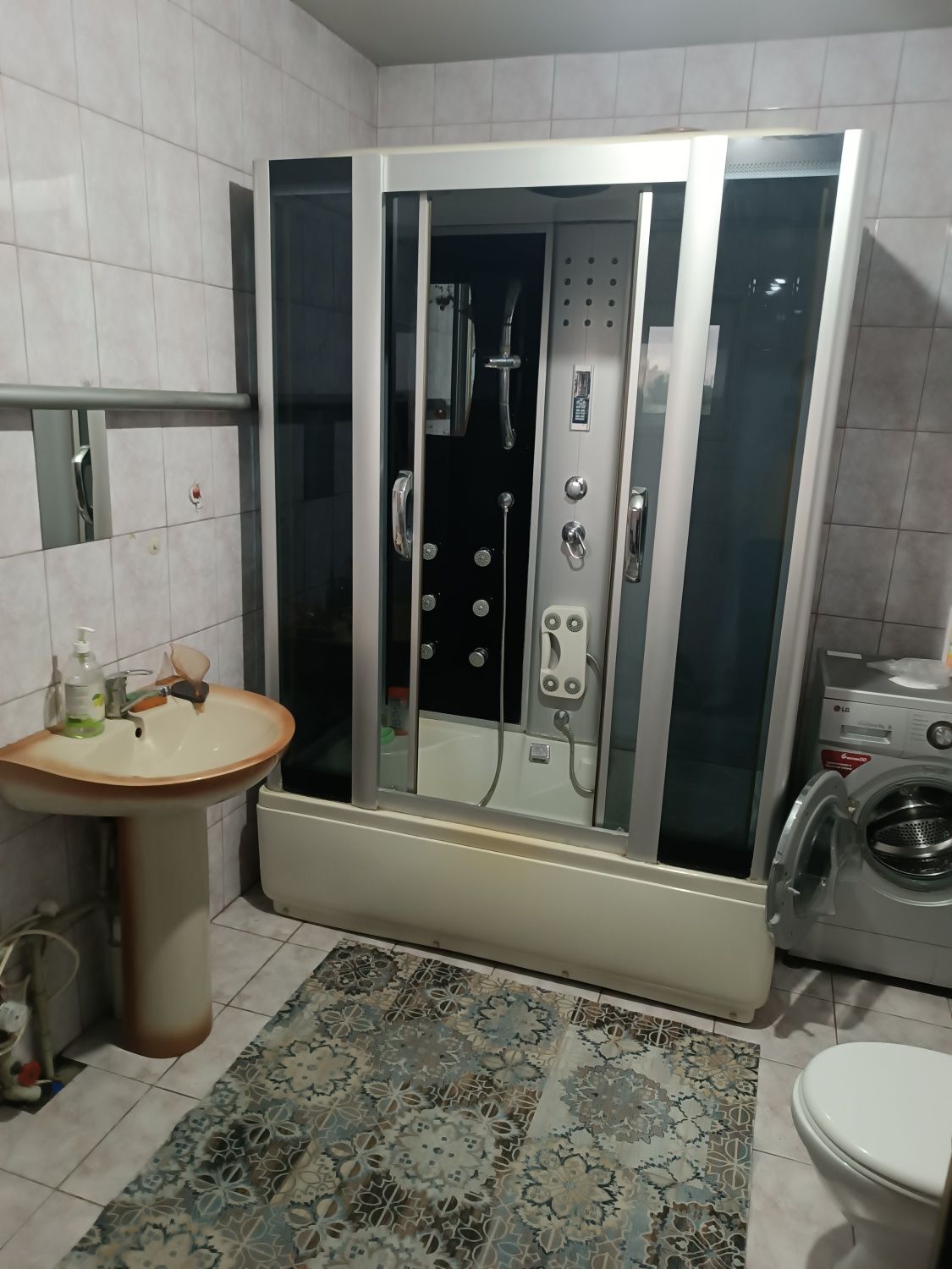Продам фазенду готовый бизнес  дом жилой г.Щучинск