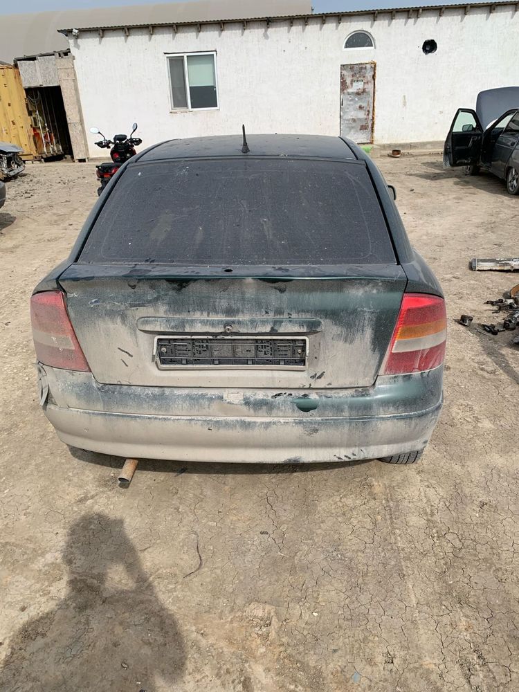 Opel Astra 1999г.в,1.6 обьем,мех по запчастьям!!!