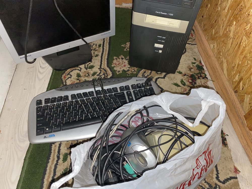Копютер Microlab