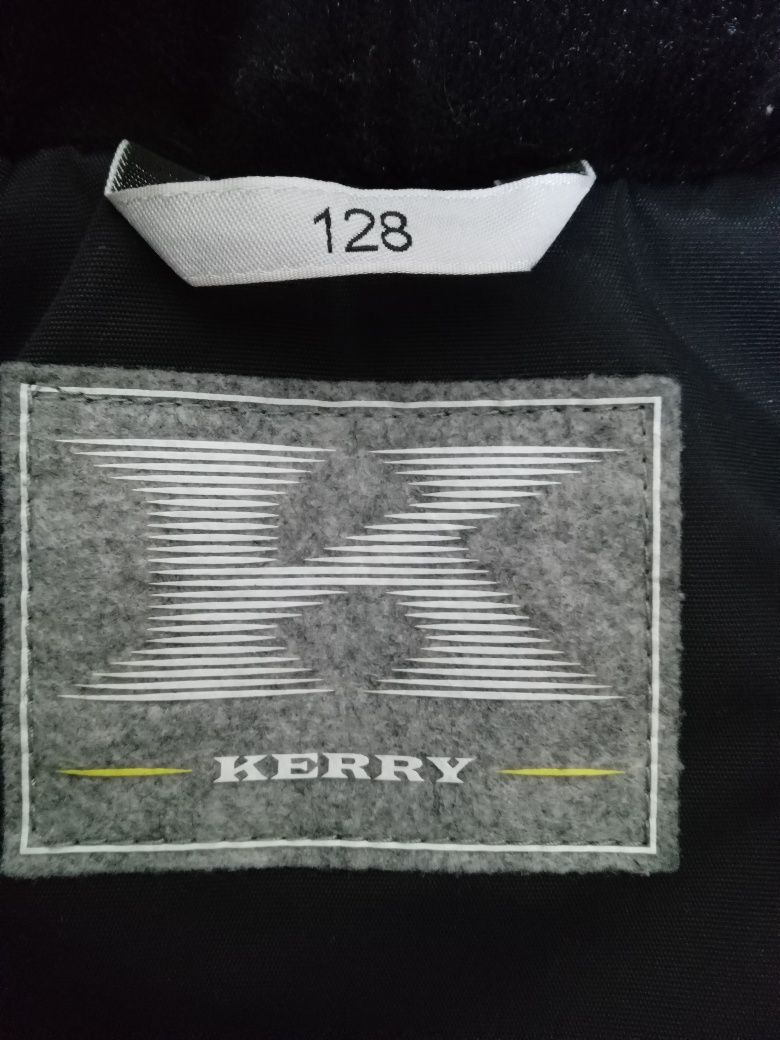Продам зимний финский комбинезон, фирмы  Kerry, рост 128.