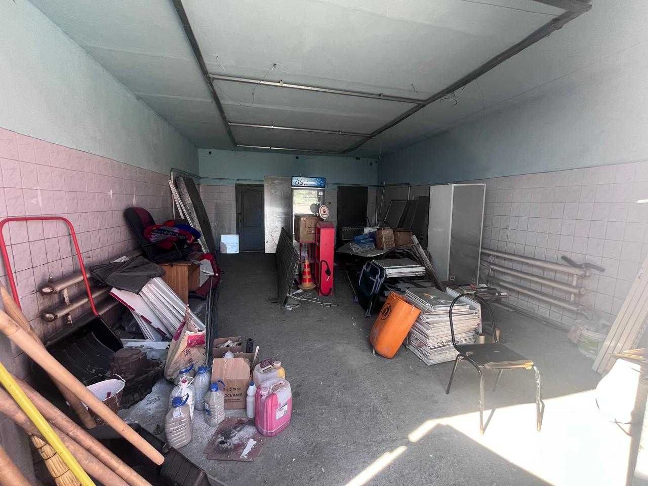 В АРЕНДУ: Помещение 50 м² на территории АЗС в Пришахтинске трасса