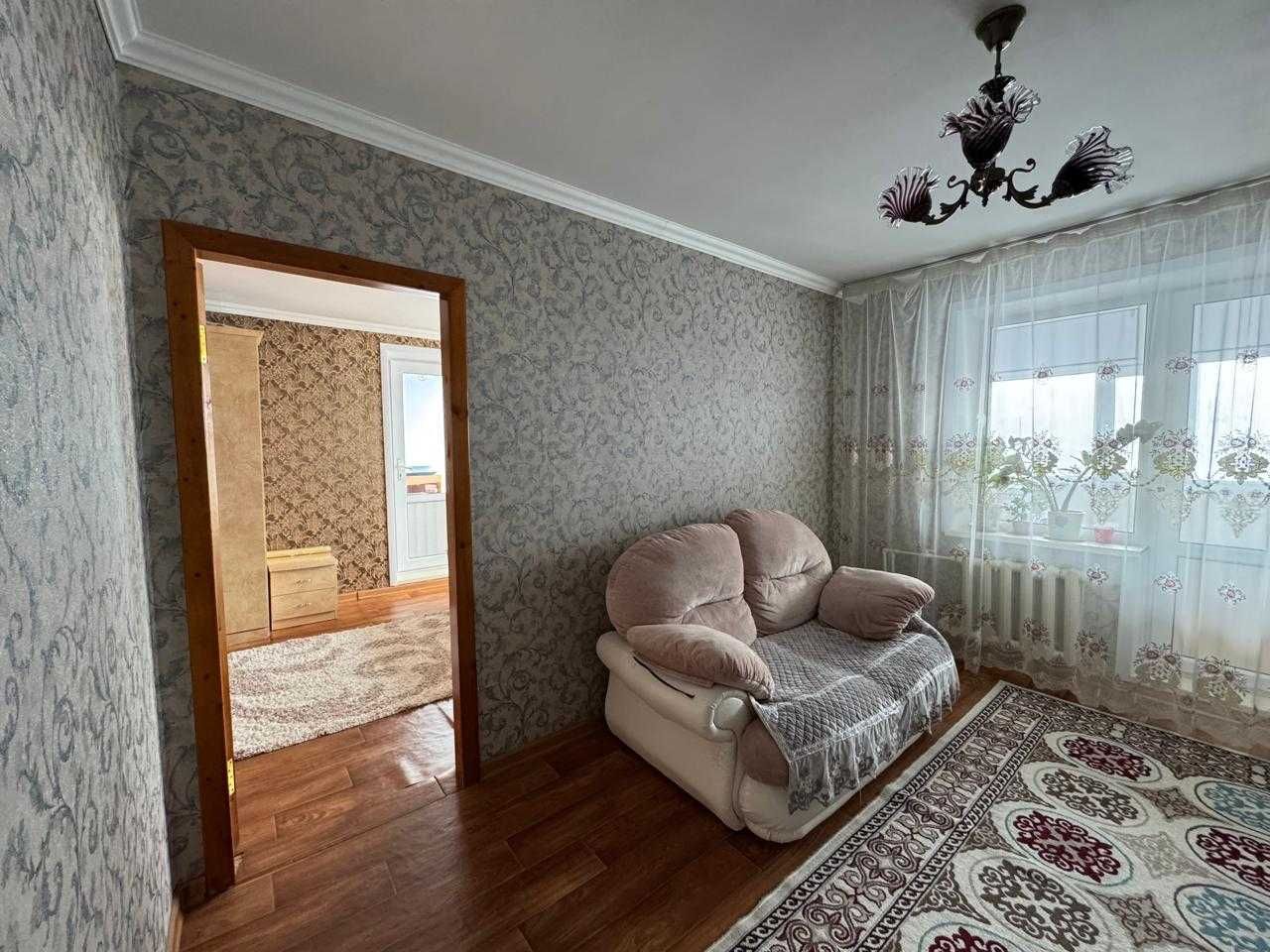 S  Продам 4-х ком УП на 8 мкр , 5/5 этаж