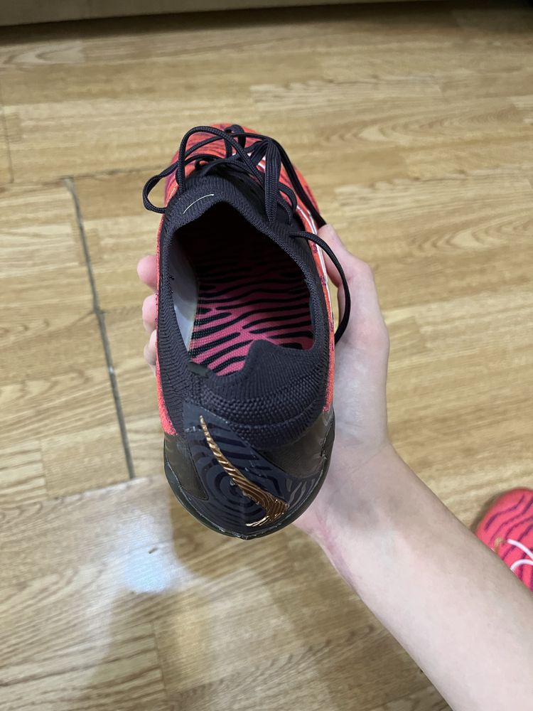 Бутсы Nike Phantom