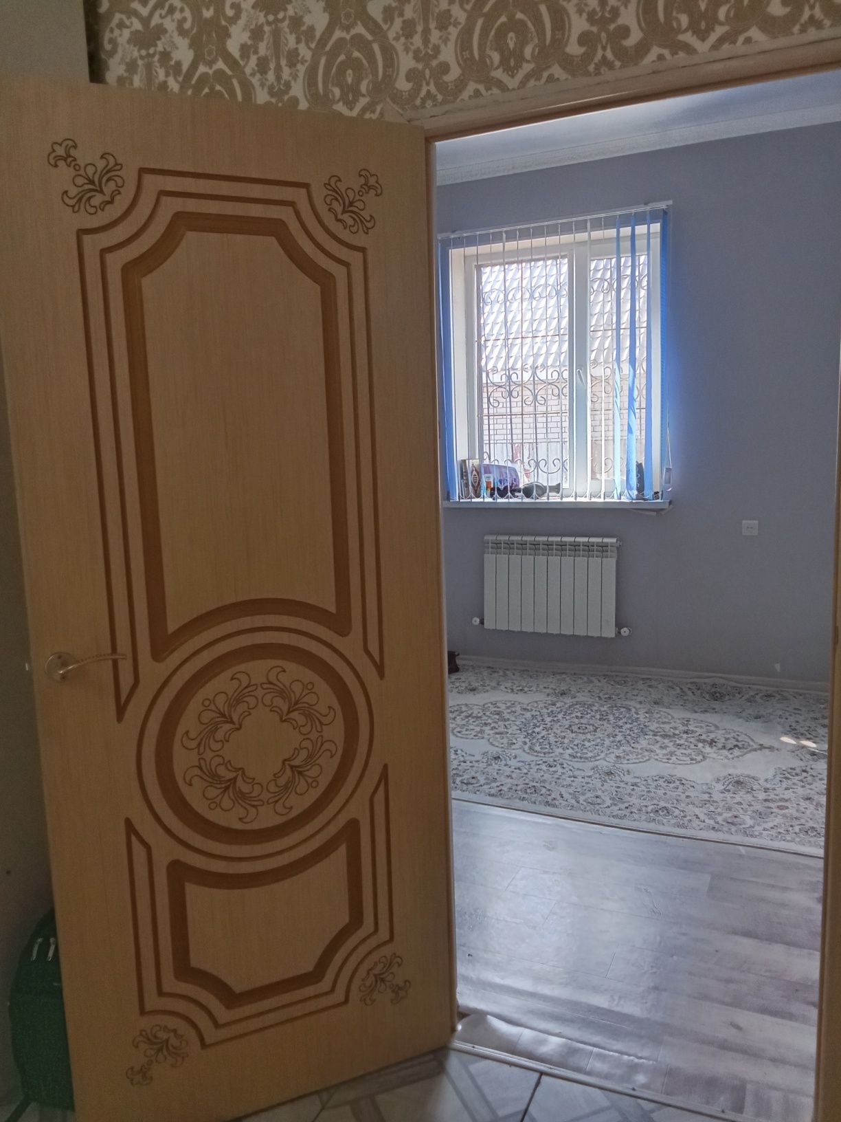 Есиктер   сатылады.