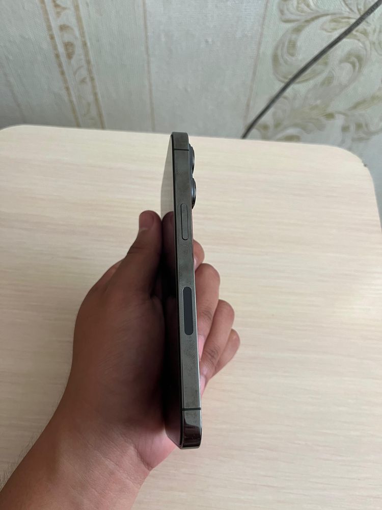 Iphone 13про 256гб