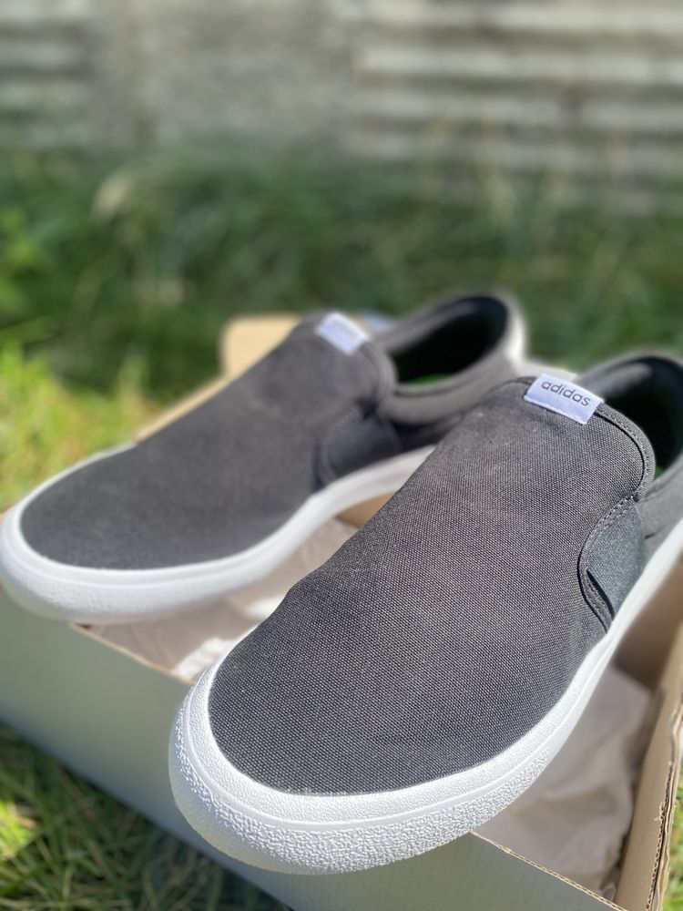 adidas vulc raid3r slip-on, черные