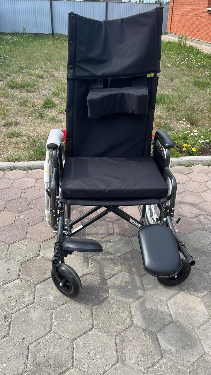 Инвалидная коляска
