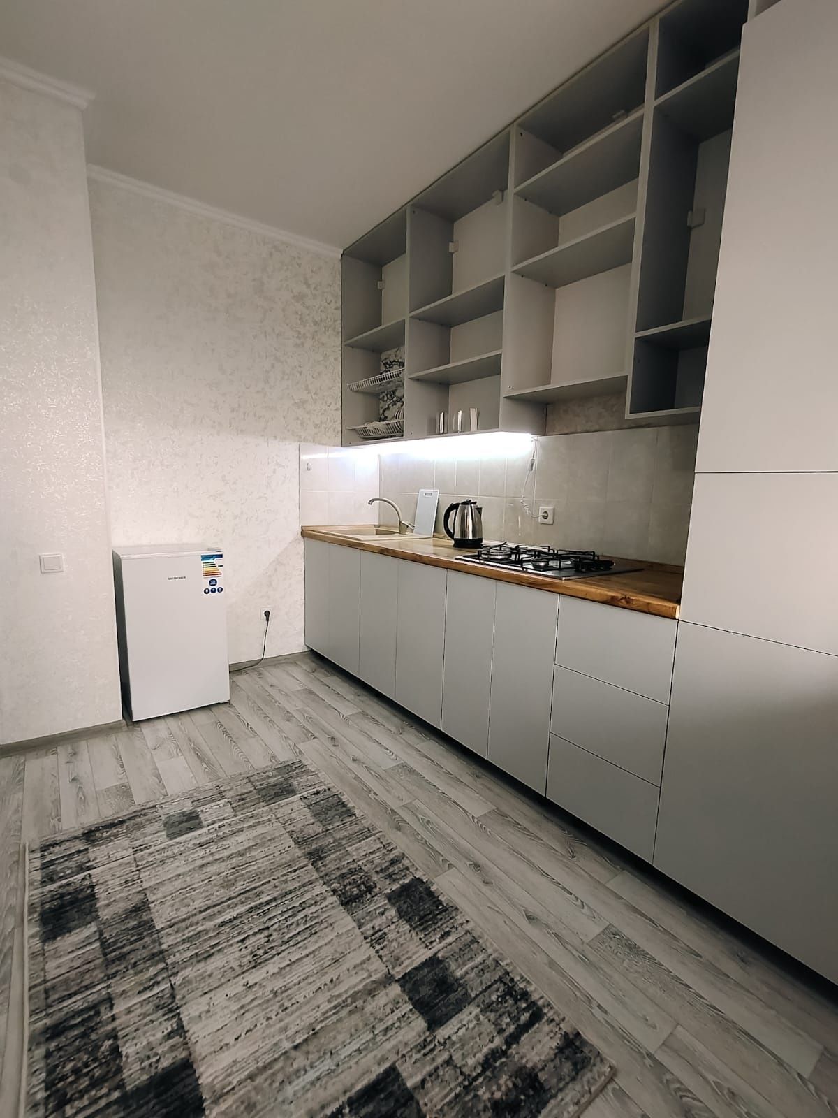 Квартира по часам в центре Батыс2 (СМ Анвар)