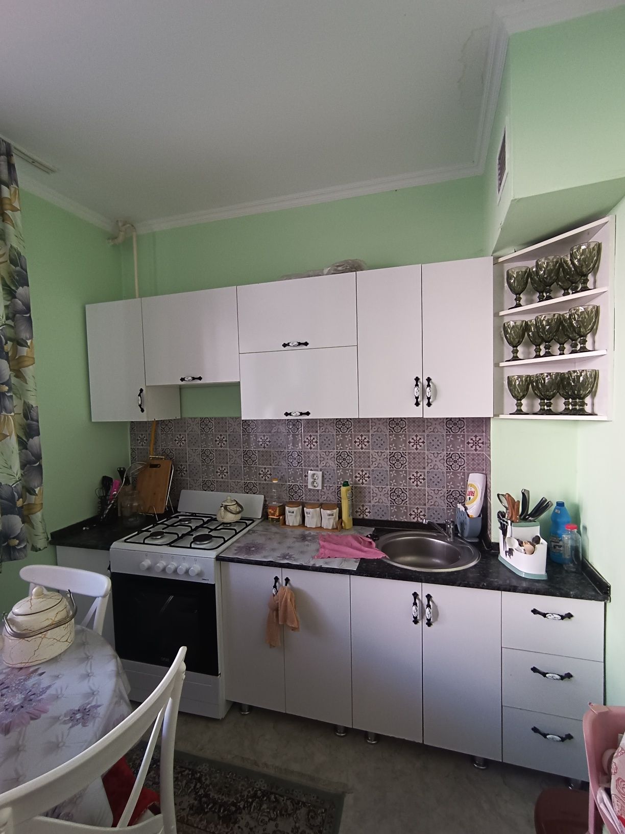 Продается Кухонный гарнитур срочно