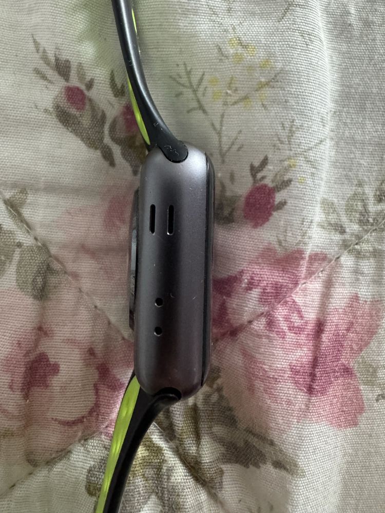 Apple watch , 2 поколение