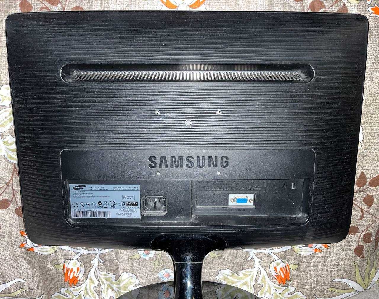 Продам монитор Samsung б/у