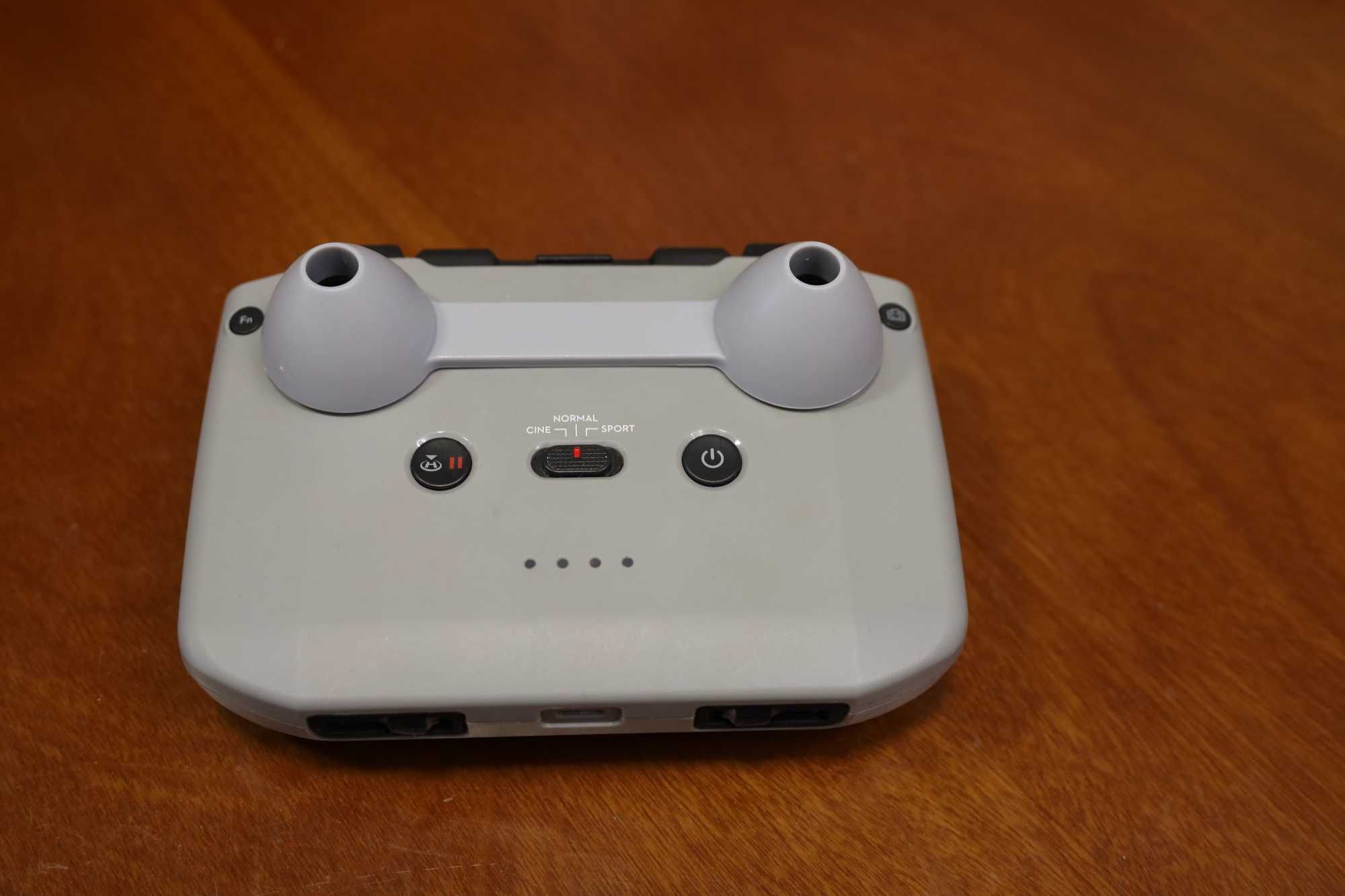 Дрон DJI Air 2S Fly More Combo