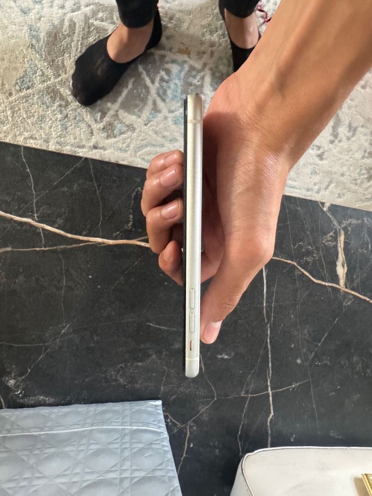 Iphone 11 всё работает отлично