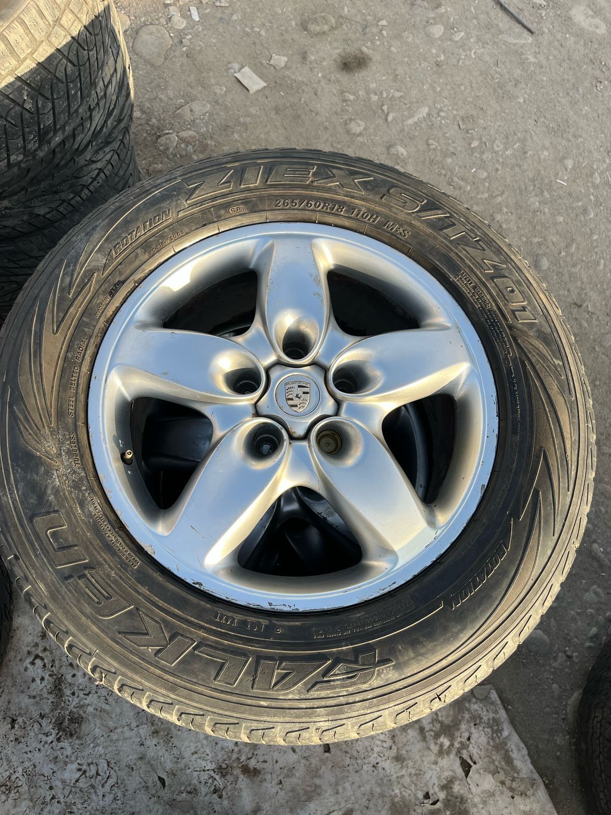 Диски на Porsche Cayenne, Tuareg, Audi Q7 265/60/18