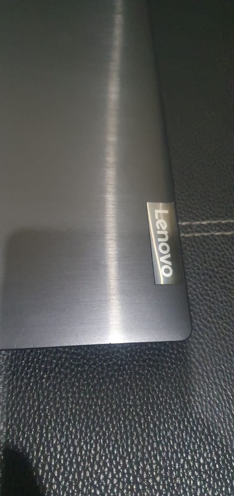 Продам современный ноутбук lenovo