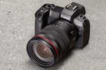 Canon r, rf 24-70 2.8, rf 16 mm 2.8
