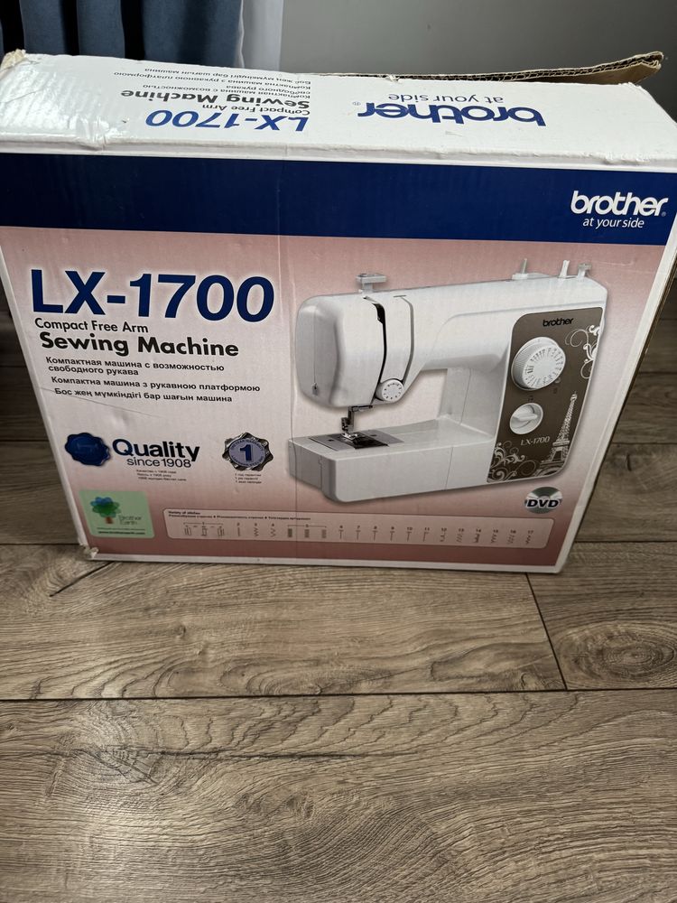 Продам швейную машинку Brother LX-1700