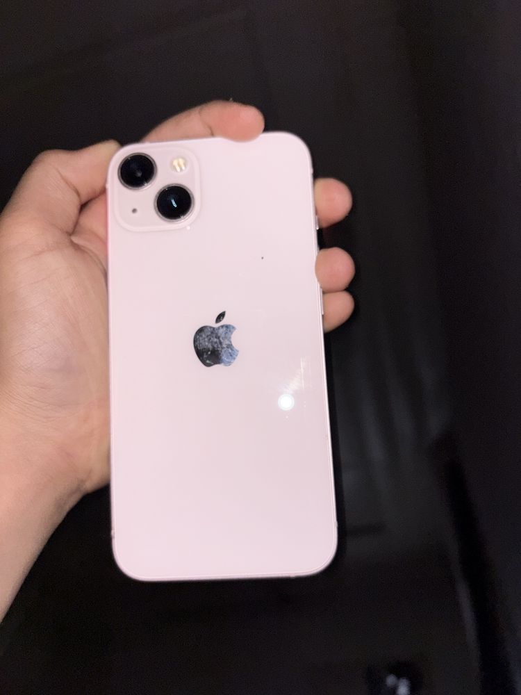 Iphone 13 в отличном состоянии