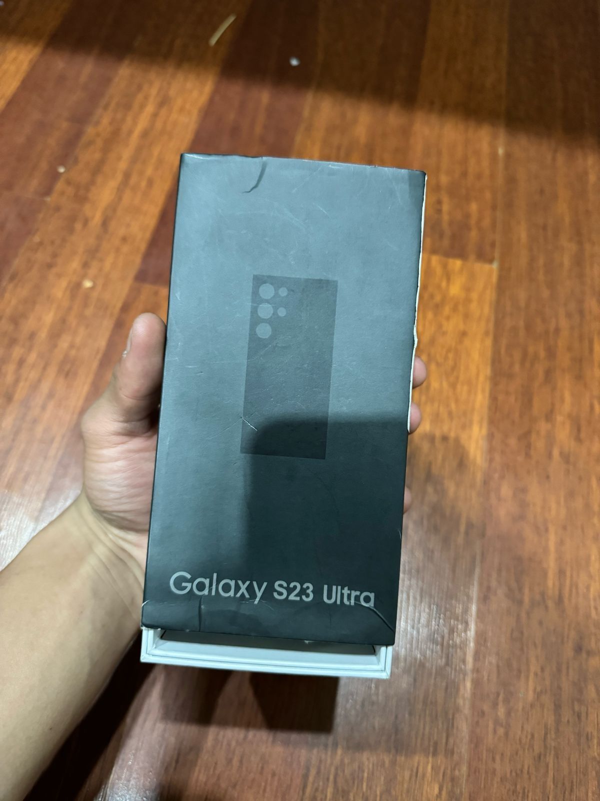 Продам смартфон Galaxy s23 ultra