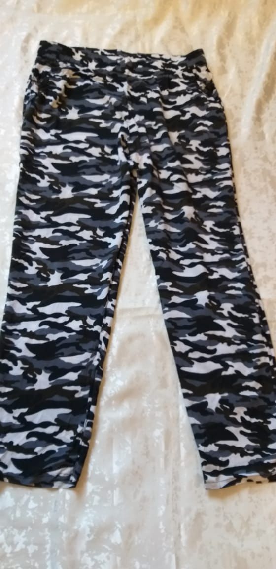 Женские новые штаны(штапель)48-50р.3500тг