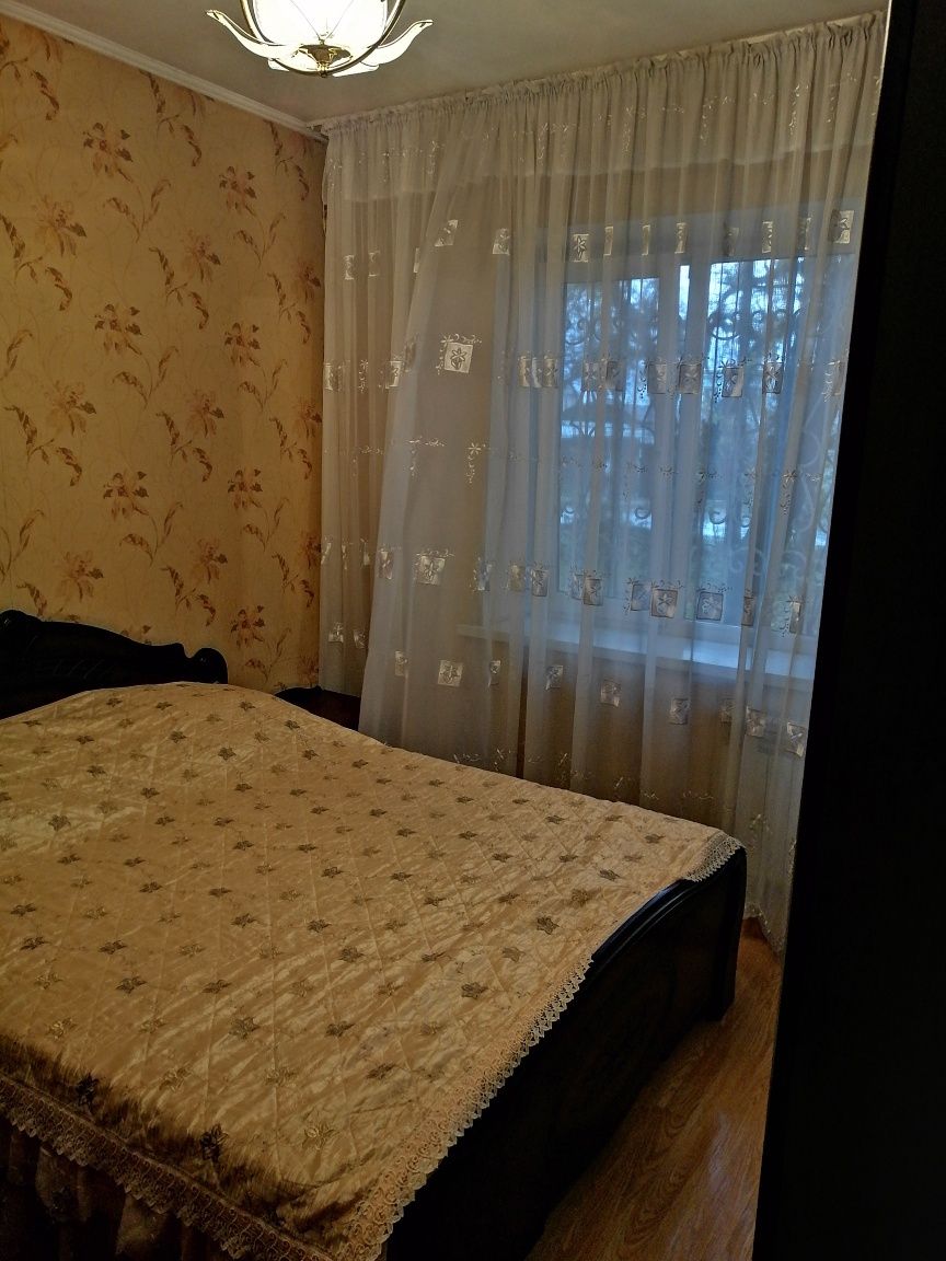 Продаётся 3 х комнатная квартира в районе ЖД вокзала