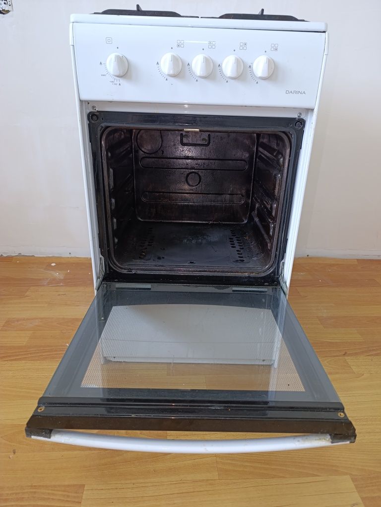 Продам газовую плиту Дарина
