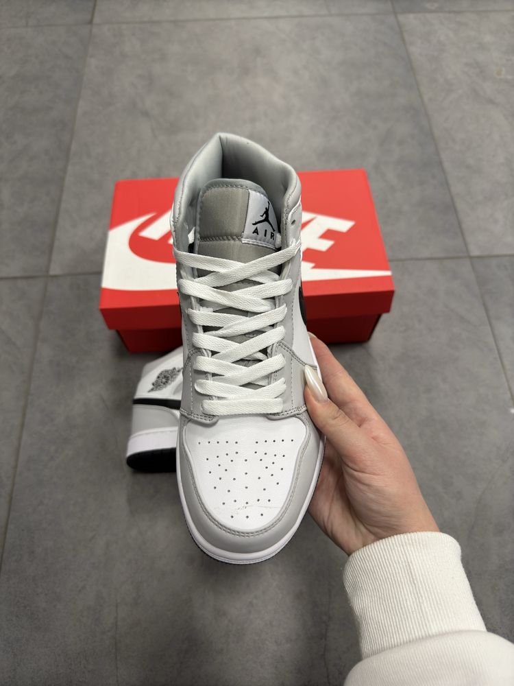 Nike Air Jordan 1 grey fog