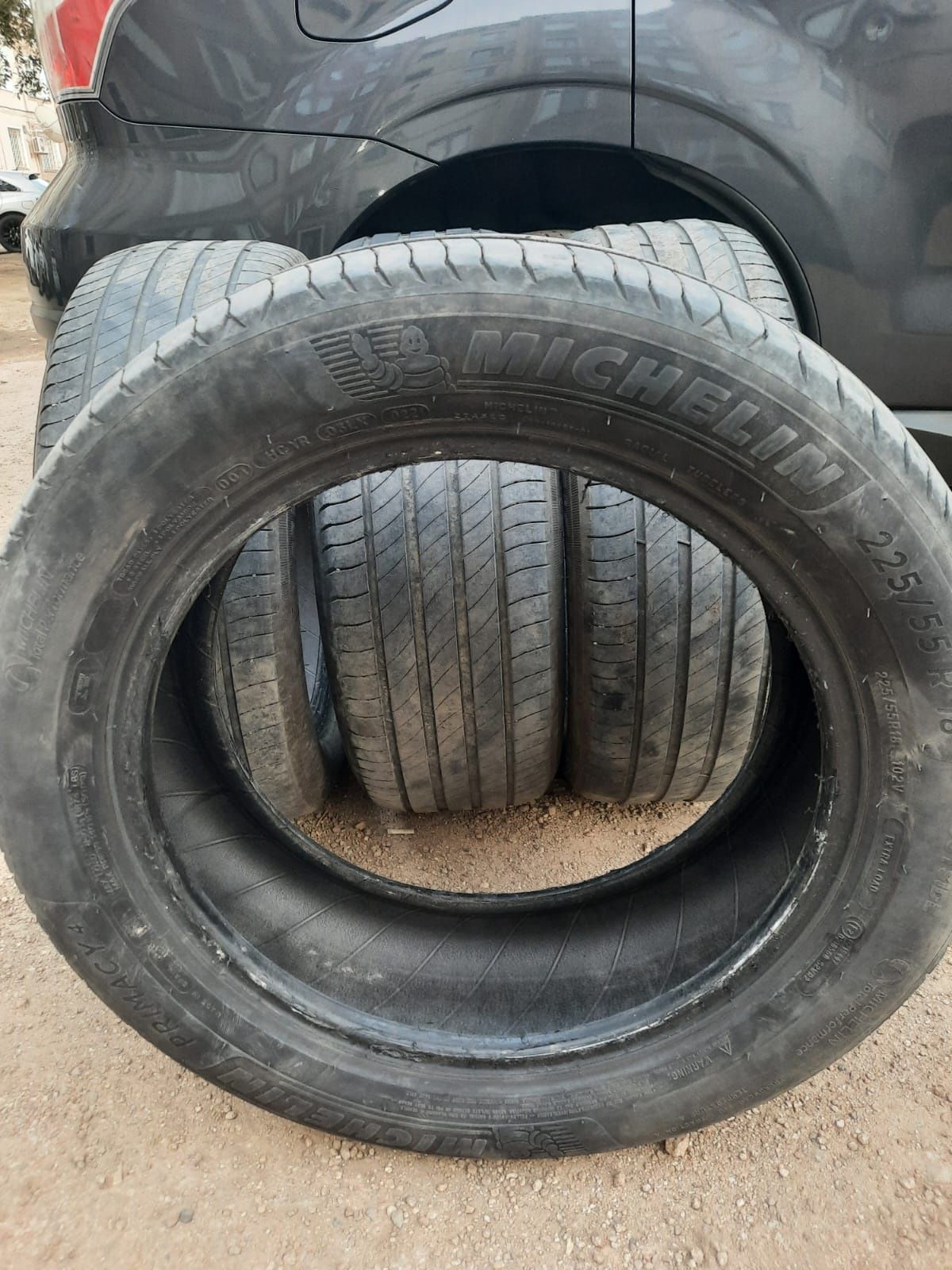 Продам шины r18 michelin