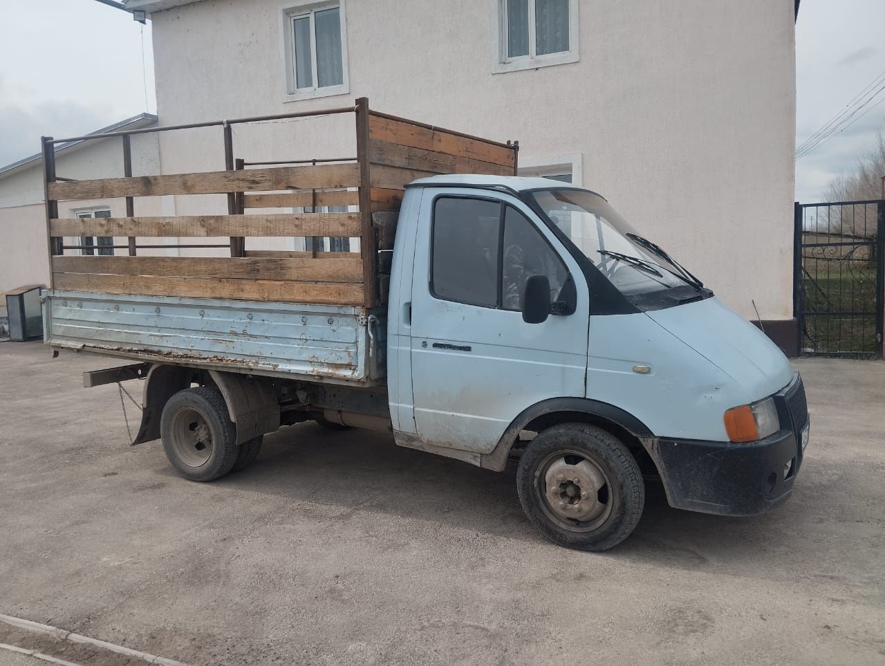 Продам газ 53 на запчасти