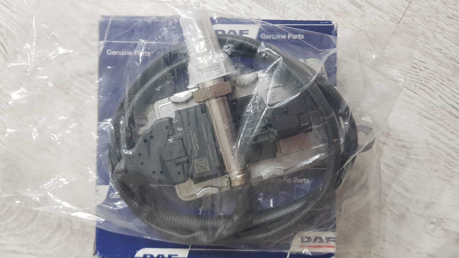 Датчик концентрации выхлопных газов NOX. Original DAF 2 1 3 9 9 3 0