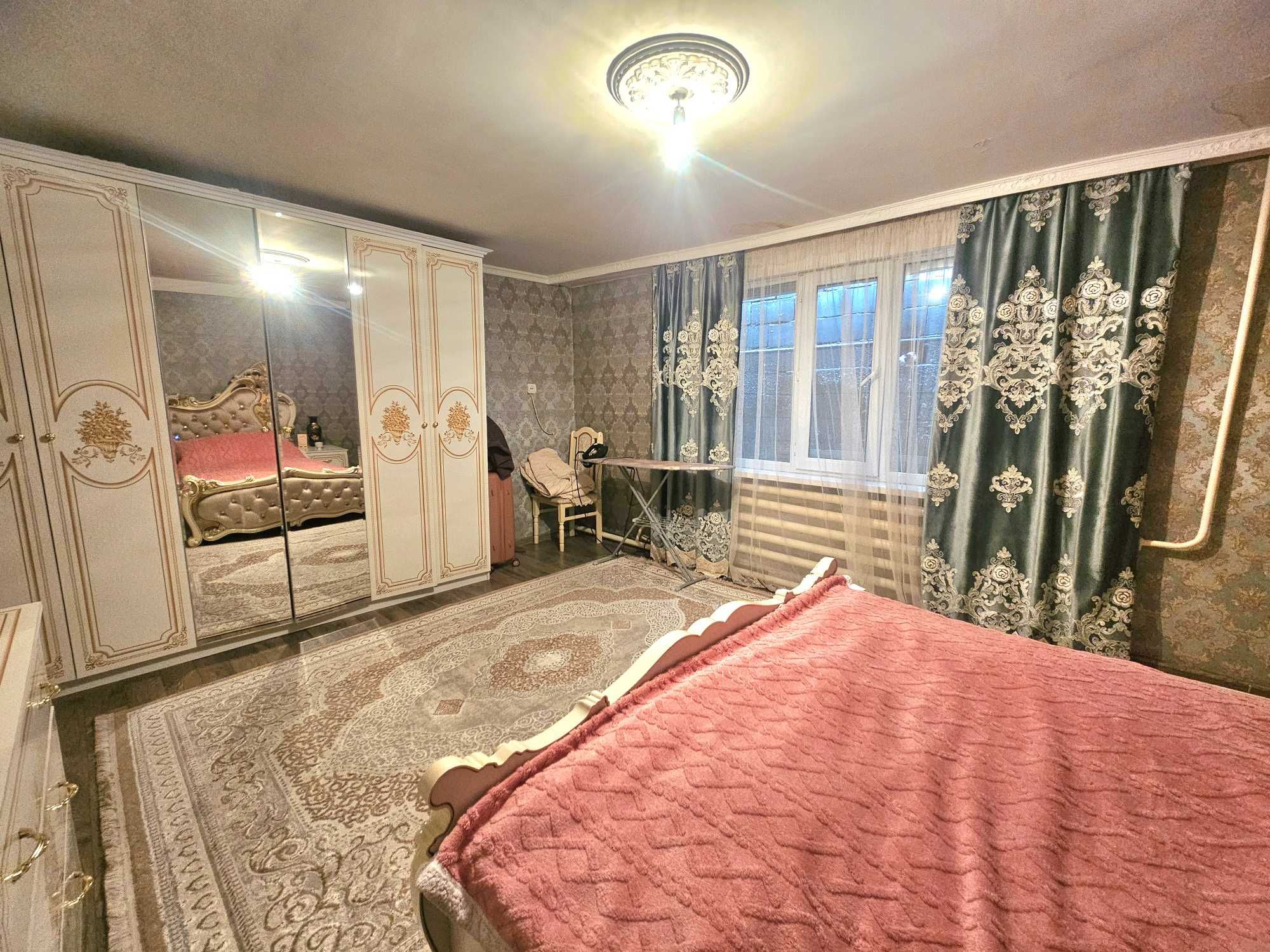 Продам половину дома и СТО ул. Жангельдина