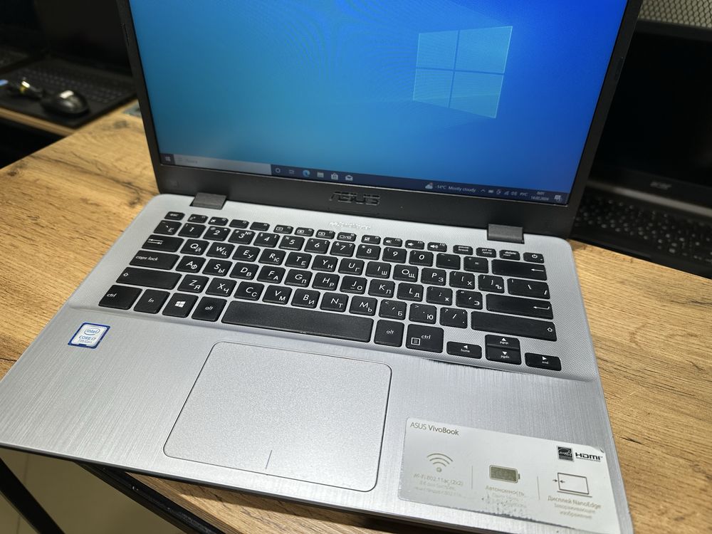 Ноутбук Asus VivoBook, Core i7-7500U/6GB/SSD128GB/HDD1TB, 9705/A10