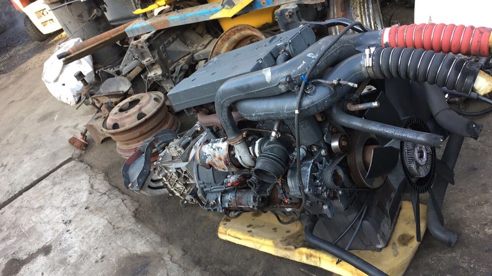 Мерседес D814 D817 D1117 D1224 запчасти с Европы