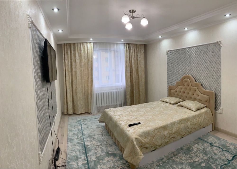 По часам центре Левого берега от 1500 за час и дороже
