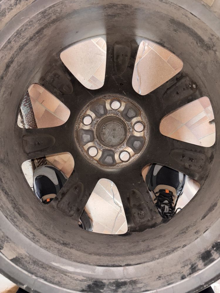 Продам оригинальные 19 диски lexus