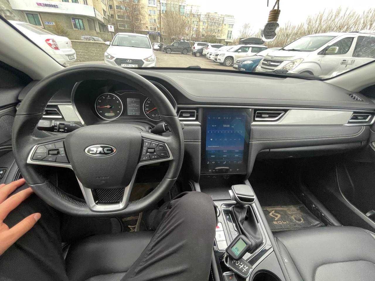 Аренда JAC J7 за 16000тг под такси Астана. Аренда авто.Прокат машин