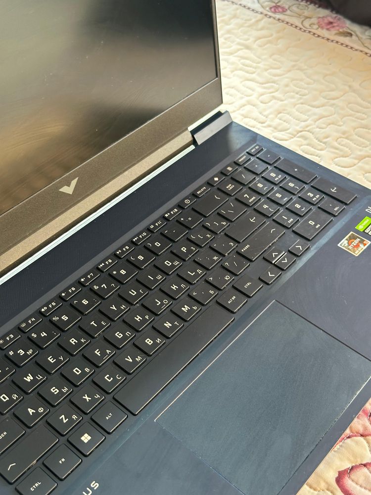 Игровой HP Victus 16