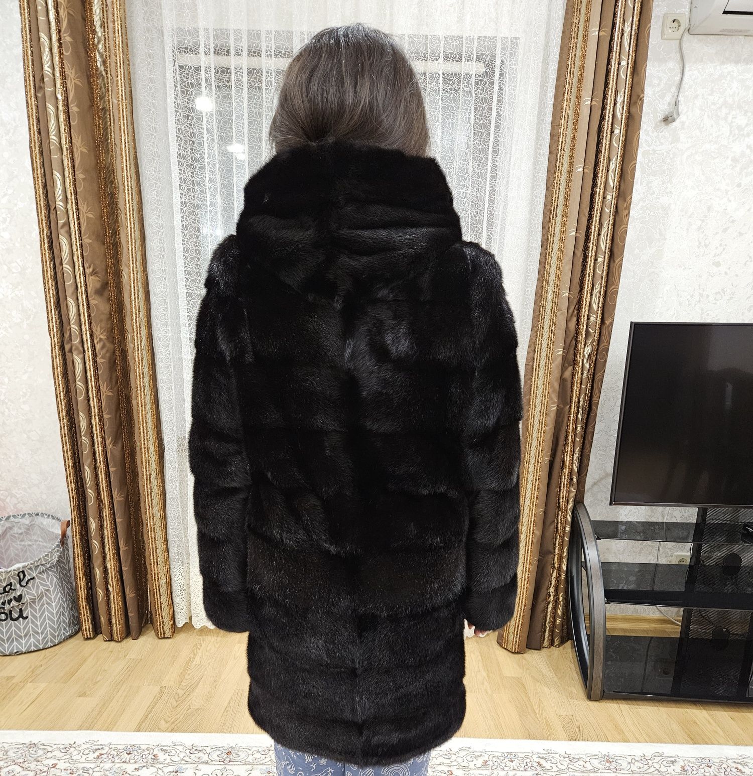 Продам натуральную норковую шубу