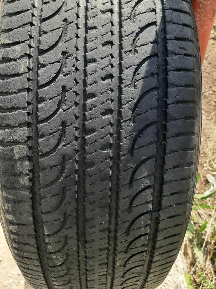 Продам шину. 235/55/19 якогама