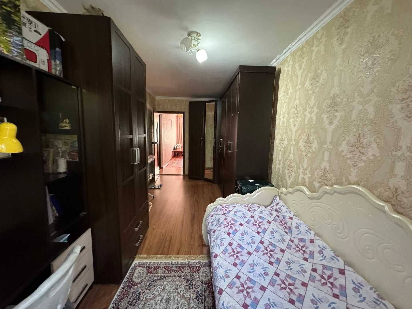 Продаётся 3-комнатная квартира на 2 этаже из 5, ул. МОЛДАГУЛОВА.