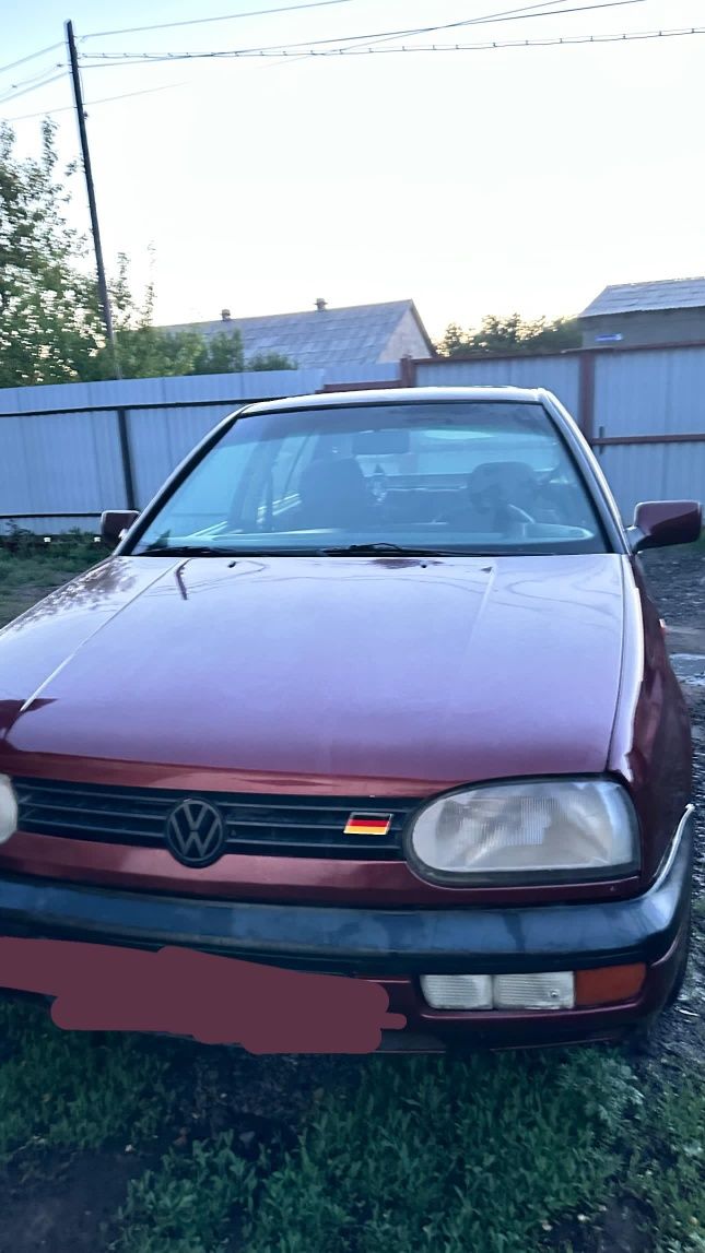 Volkswagen golf пятидверный